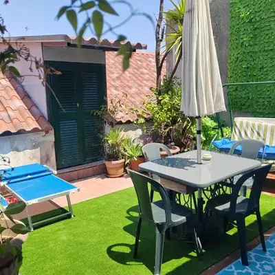 Casa lego small room with terrace