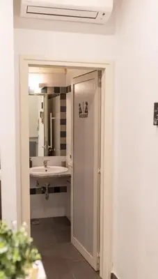 Bagno di Napoli Sottosopra Chiaia