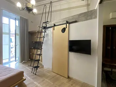 TV o dispositivi per l'intrattenimento presso MEA DOMUS Mergellina