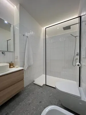 Bagno di La finestra su Chiaia