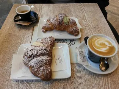 Cibo presso l'appartamento o nelle vicinanze