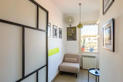 Area soggiorno di Panoramic Penthouse in Naples by Wonderful Italy