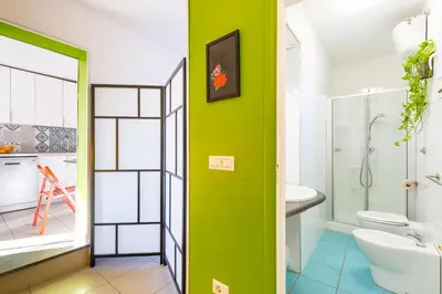 Bagno di Panoramic Penthouse in Naples by Wonderful Italy