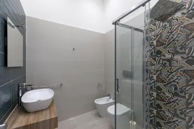 Bagno di MY BRILLIANT HOME WITH JACUZZI 2 STEPS FROM St TOLEDO