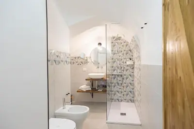Bagno di Madaleni Home Plebiscito