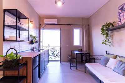 Area soggiorno di Tiny Daisy House