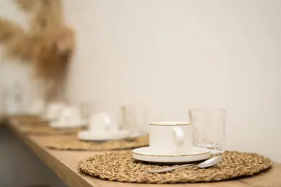 Set per la preparazione di tè e caffè presso MAISON ANGELINA