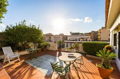 Balcone o terrazza di Villa Paola - Hidden Panoramic Garden and Terr...