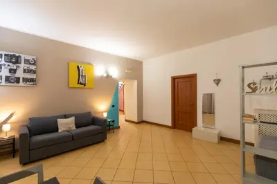 Area soggiorno di COLORED HOUSE UNTIL 7 PEOPLE ABOVE SqPLEBISCITO