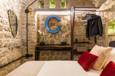Letto o letti in una camera di Il Basso Napoletano di Candidella al Purgatorio By Dimorra