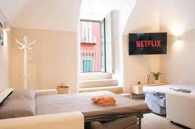 TV o dispositivi per l'intrattenimento presso [Dante-Port'Alba] Exclusive home