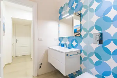 Bagno di Residenza Partanna by Napoliapartments