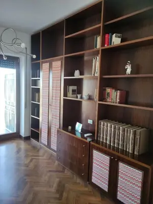 Biblioteca nell'appartamento