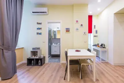 Cucina o angolo cottura di San Marcellino Cool and Central by Napoliapartments