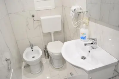 Bagno di Nonnona House-Napoli centro