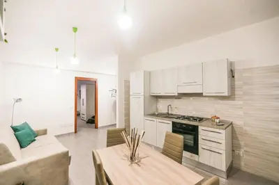 Cucina o angolo cottura di Habitat: Luxury home Napoli centro