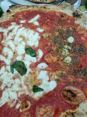 Cibo presso l'appartamento o nelle vicinanze