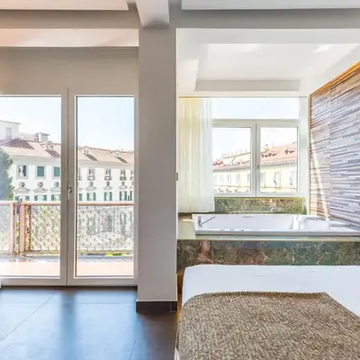 Dei Martiri Suite