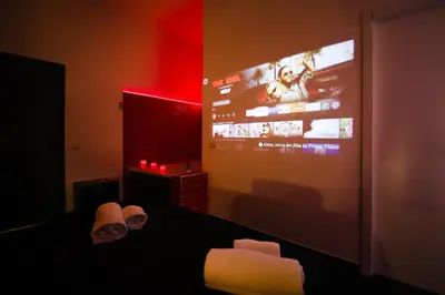 TV o dispositivi per l'intrattenimento presso casa interattiva Naples'Secrets