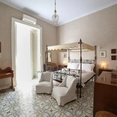Conservatorio 16 Rooms centro storico