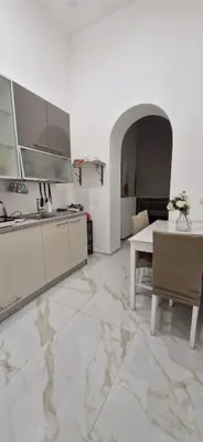 Cucina o angolo cottura di B&B nel centro storico o'vicolo e Napoli